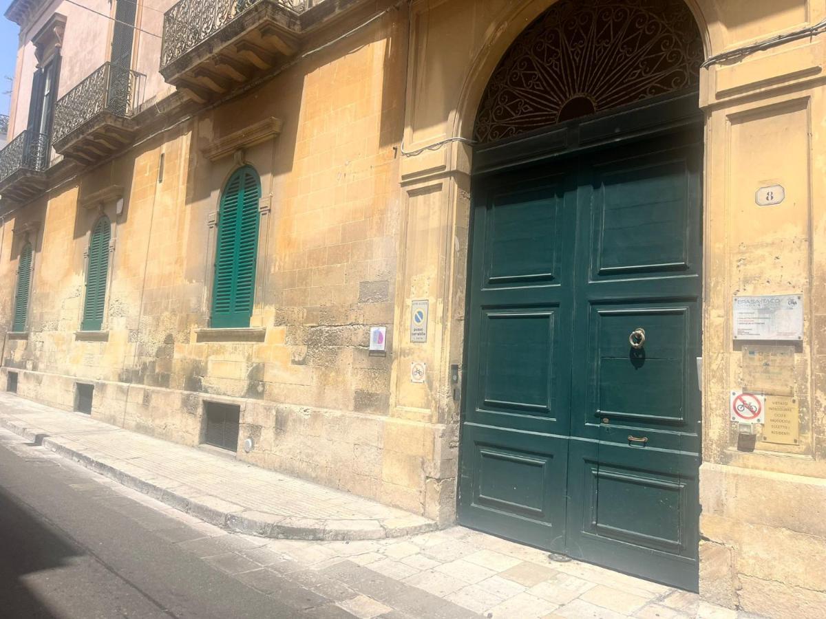 Vianna Suites Spa Lecce Exterior foto